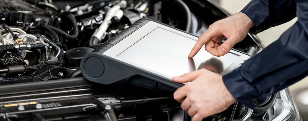 Диагностика двигателя автомобиля в Минске