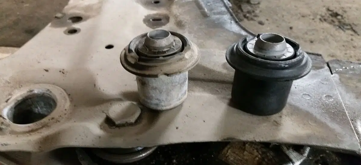 Замена сайлентблоков подрамника