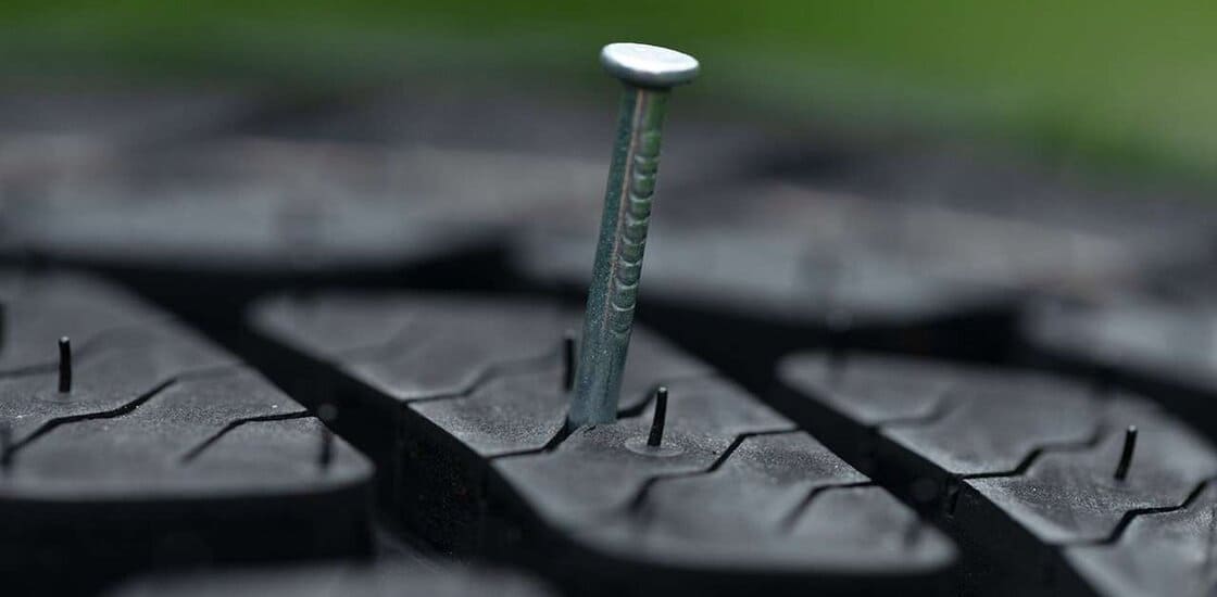 Саморез в шине