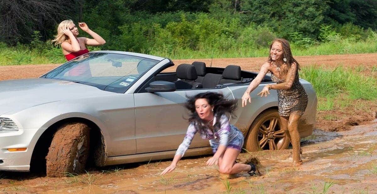 Буксуем на застрявшем авто